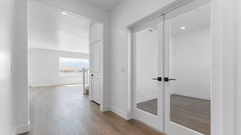 Entry Way - 718 N 1600 E, Salem, UT 84653 photo 1 of 5