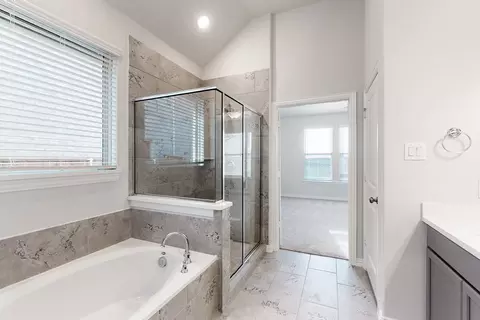 Bath - 209 Ogden Dr, Haslet, TX 76052 photo 1 of 4