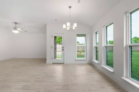 Living - 1101 W Jay St, Ozark, MO 65721 photo 3 of 3