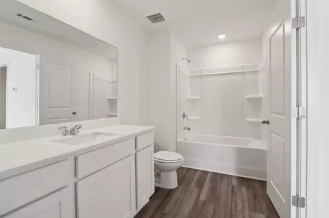Bath - 188 Halstead Dr, Moncks Corner, SC 29461 photo 1 of 2