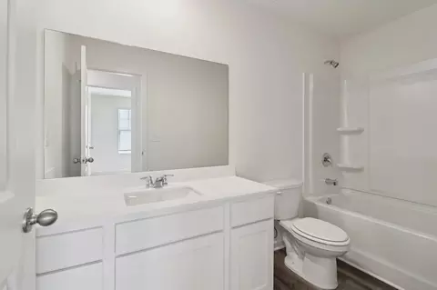 Bath - 188 Halstead Dr, Moncks Corner, SC 29461 photo 2 of 2
