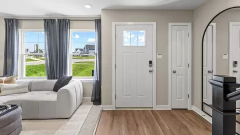 Entry Way - 1568 Bentstalk Dr, Frederick, MD 21703 photo 5 of 6