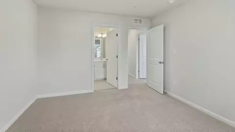 Bedroom - 1568 Bentstalk Dr, Frederick, MD 21703 photo 6 of 23