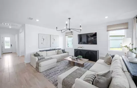Living - 13899 Ranchbrook Ct, Spring Hill, FL 34610 photo 2 of 2