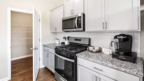 Kitchen - 323 Ritter Ln, Anderson, SC 29621 photo 5 of 5