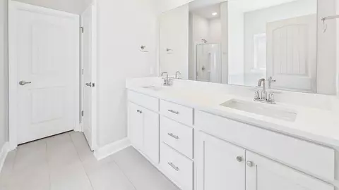 Bath - 1601 Eagle Ave, Westlake, LA 70669 photo 1 of 7