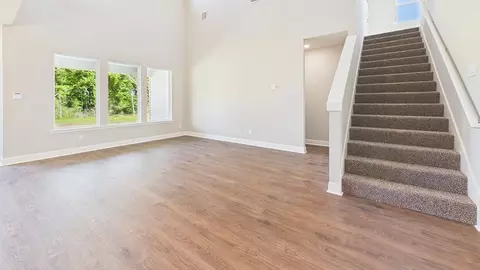 Living - 1601 Eagle Ave, Westlake, LA 70669 photo 3 of 4