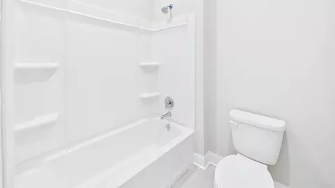 Bath - 1601 Eagle Ave, Westlake, LA 70669 photo 6 of 8