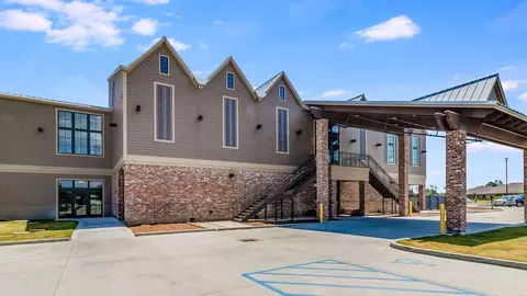Exterior - 1601 Eagle Ave, Westlake, LA 70669 photo 1 of 1