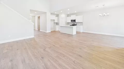 Living - 1601 Eagle Ave, Westlake, LA 70669 photo 1 of 4