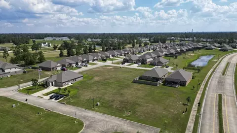 View/Area - 1601 Eagle Ave, Westlake, LA 70669 photo 3 of 7