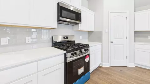 Kitchen - 206 High Ridge Rd, Duson, LA 70529 photo 1 of 8
