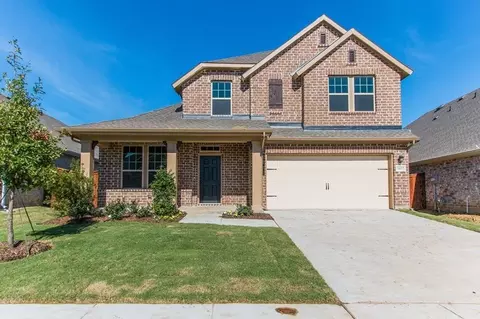 2005 Calumet Dr, Aubrey, TX 76227