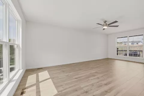 Living - 2308 Castle Hill Dr, Rolla, MO 65401 photo 4 of 5