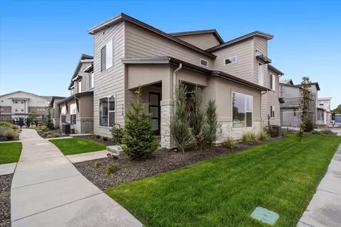 776 S Calhoun Ln, Star, ID 83669