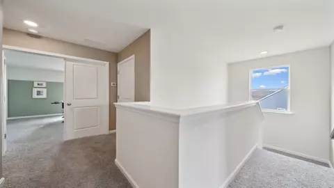 Entry Way - 3044 Dalton Cir, Suffolk, VA 23435 photo 2 of 8