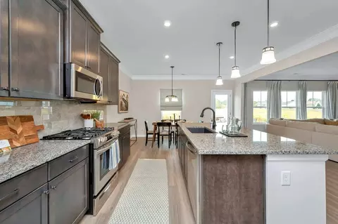 Kitchen - Quinelle Drive, Perry, GA 31069 photo 23 of 27