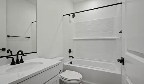 Bath - 7407 Bird Loop, Rancho Murieta, CA 95683 photo 1 of 11