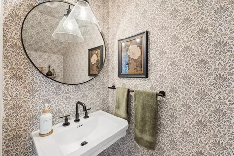 Bath - 1755 Blacksmith Way UNIT B, Frederick, MD 21702 photo 4 of 4