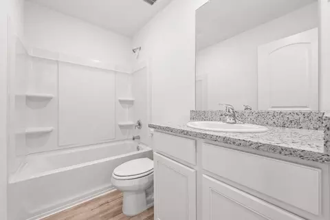 Bath - 16004 Tassel Br, Lytle, TX 78052 photo 2 of 2
