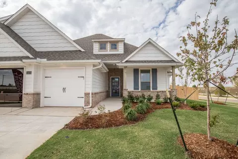 Exterior - 15413 Bedford Rd, Edmond, OK 73013 photo 43 of 44
