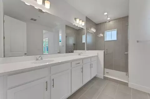 Bath - 6406 Rover Way, Saint Cloud, FL 34771 photo 1 of 3