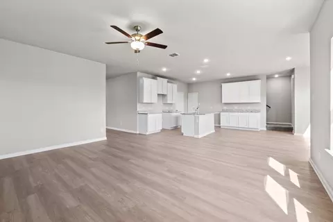 Living - 13502 Playa Ave, Von Ormy, TX 78073 photo 2 of 5