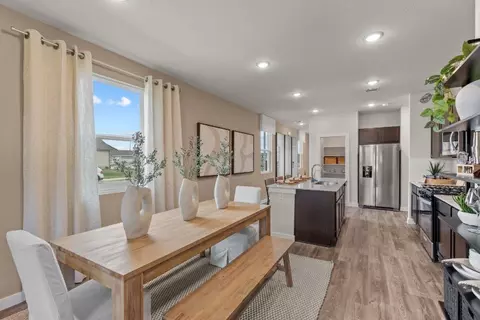 Dining - 5519 Franklin Hls, Von Ormy, TX 78073 photo 4 of 4