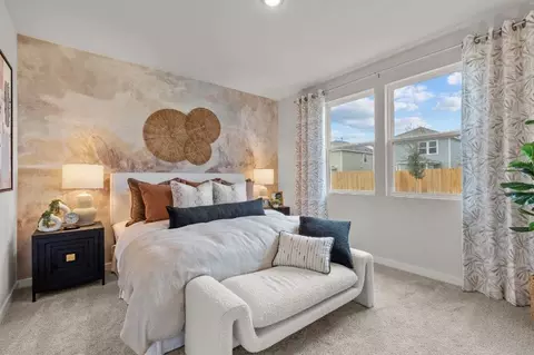 Bedroom - 5519 Franklin Hls, Von Ormy, TX 78073 photo 1 of 7