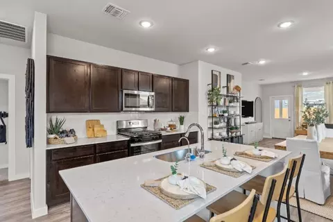 Kitchen - 5519 Franklin Hls, Von Ormy, TX 78073 photo 1 of 7