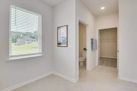 Entry Way - 1190 Curlew Cir, Sumter, SC 29150 photo 5 of 6