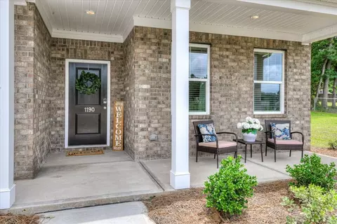 Exterior - 1190 Curlew Cir, Sumter, SC 29150 photo 4 of 14