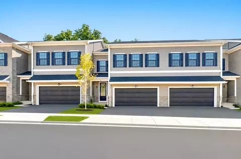 12 Pimlico Pl, Oakland, NJ 07436