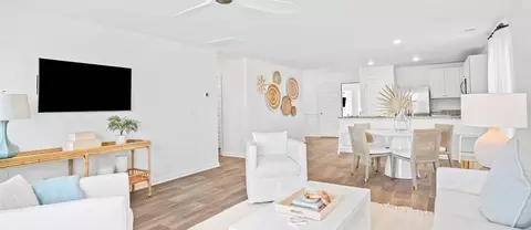 Entry Way - 344 Pleasant Valley Dr, Loris, SC 29569 photo 1 of 2