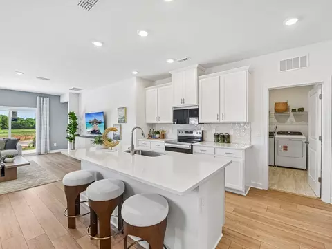 Kitchen - 2638 Celestial Dr, Newton, NC 28658 photo 2 of 4
