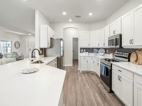 Kitchen - 5485 Buckeye Bend Dr, Saint Cloud, FL 34772 photo 1 of 6