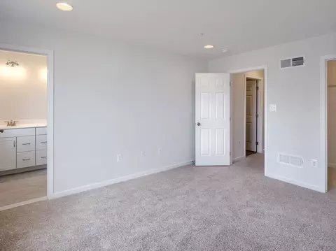 Bedroom - 2637 Front Shed Dr, Frederick, MD 21702 photo 15 of 25
