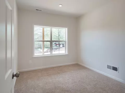 Bedroom - 2637 Front Shed Dr, Frederick, MD 21702 photo 23 of 25