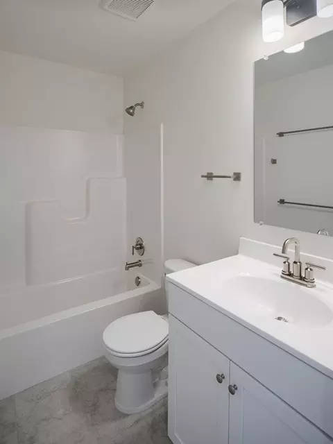 Bath - 2637 Front Shed Dr, Frederick, MD 21702 photo 16 of 19
