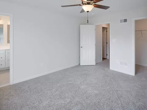 Bedroom - 2637 Front Shed Dr, Frederick, MD 21702 photo 6 of 25