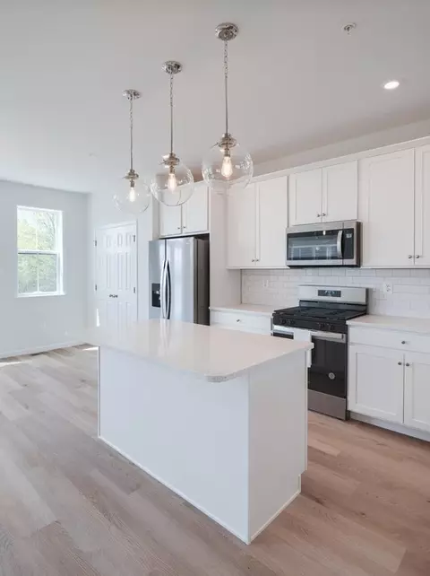 Kitchen - 2637 Front Shed Dr, Frederick, MD 21702 photo 33 of 35