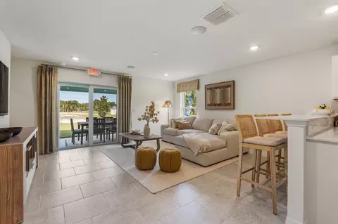 Other - 927 Leatherhead Dr, Dundee, FL 33838 photo 1 of 6
