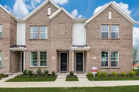 5214 Springlake Pkwy, Haltom City, TX 76117