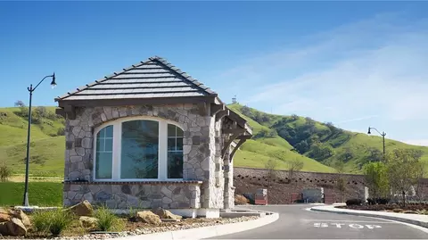 View/Area - 206 Hyde Park Pl, Vacaville, CA 95687 photo 4 of 8