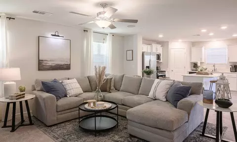 Living - 8301 Swarthmore St, Bakersfield, CA 93307 photo 1 of 2
