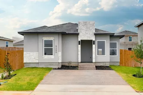 2229 Caimito Lp, Laredo, TX 78046