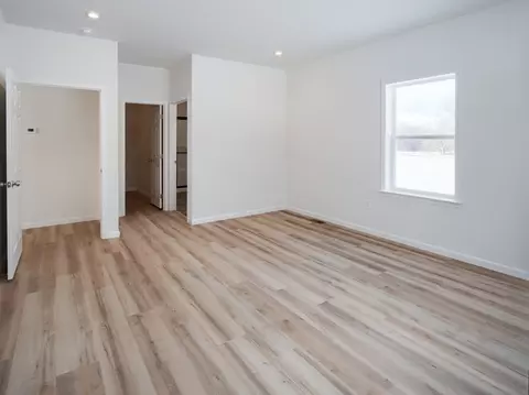 Bedroom - 800 Orchard Rd, Lititz, PA 17543 photo 2 of 5