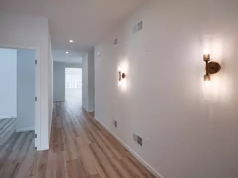 Entry Way - 800 Orchard Rd, Lititz, PA 17543 photo 2 of 7