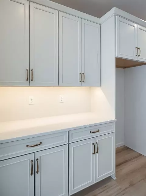 Kitchen - 800 Orchard Rd, Lititz, PA 17543 photo 3 of 14