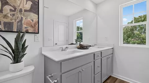 Bath - 910 Pilot St, Haw River, NC 27258 photo 1 of 6